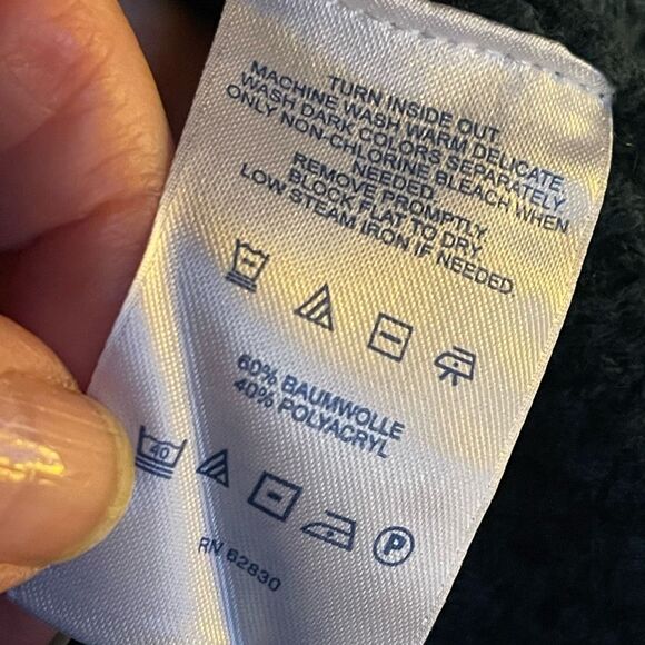 Lands’ End size L chunky knit dolman sleeves V Neck cardigan. - Picture 5 of 6